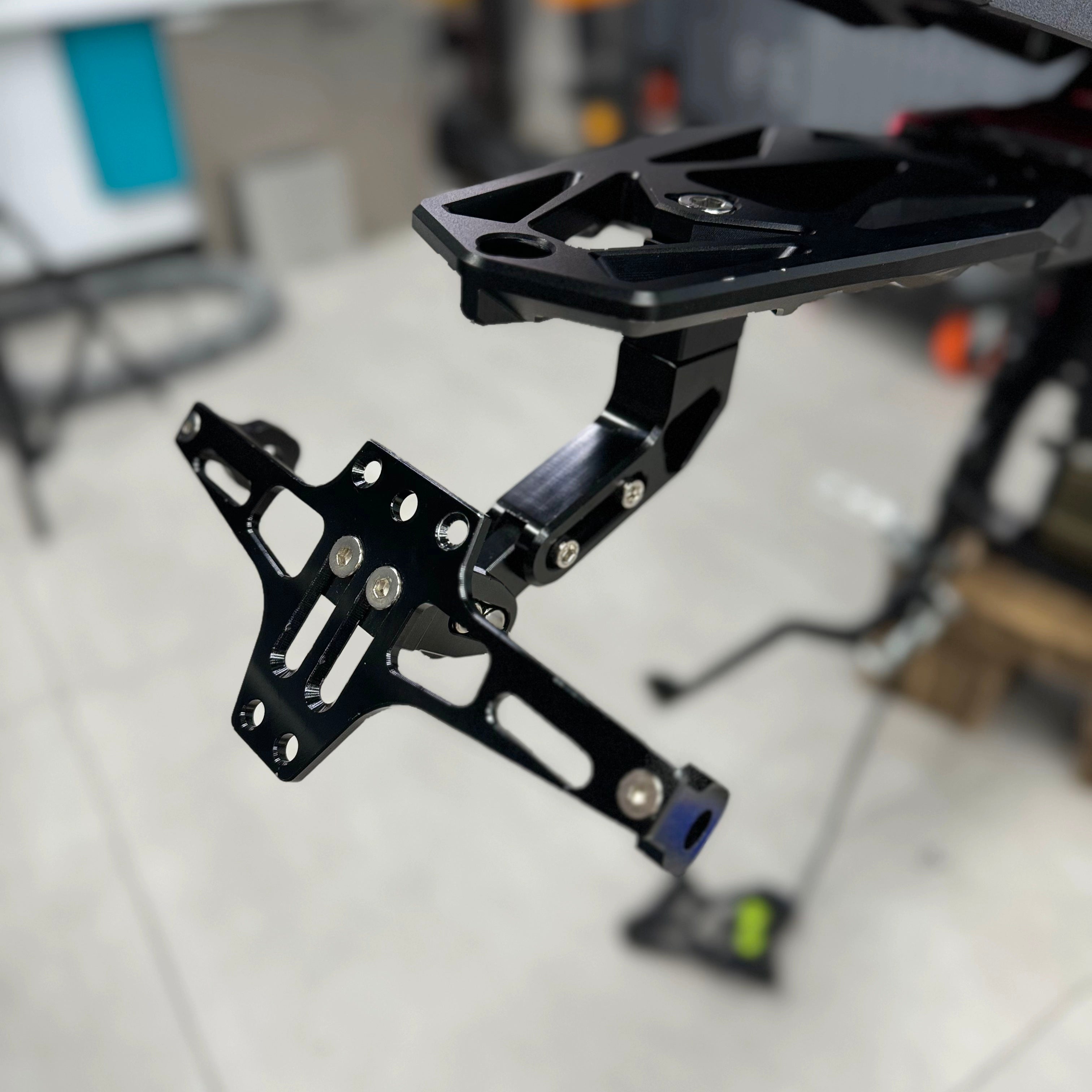 Rear Rack License Plate Holder V2 / Tail Light Extension Cable