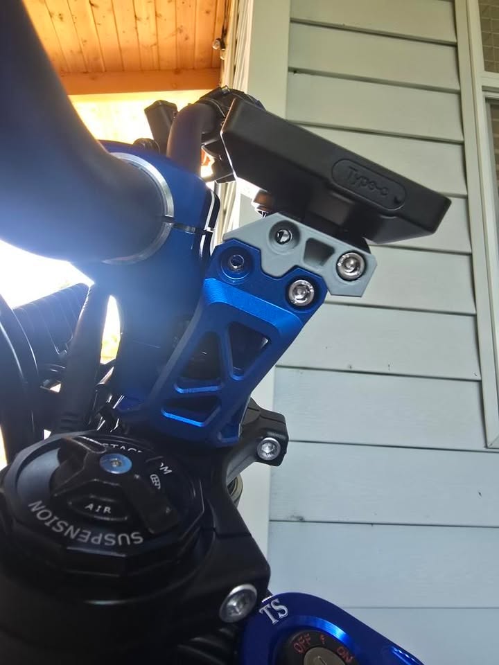 E Ride Pro Screen Mount / Display Bracket
