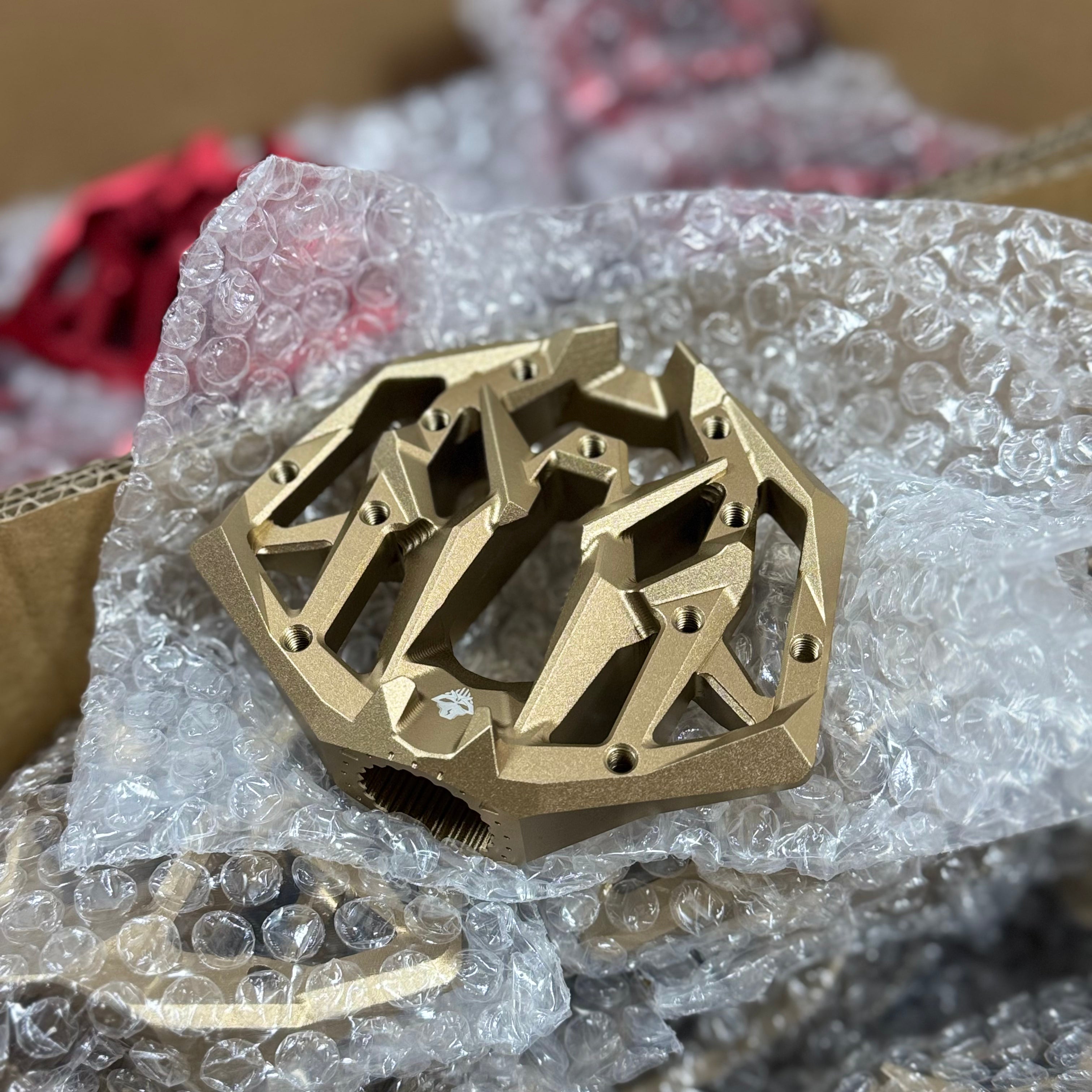 Eride Pro Ultra-Wide Footpegs