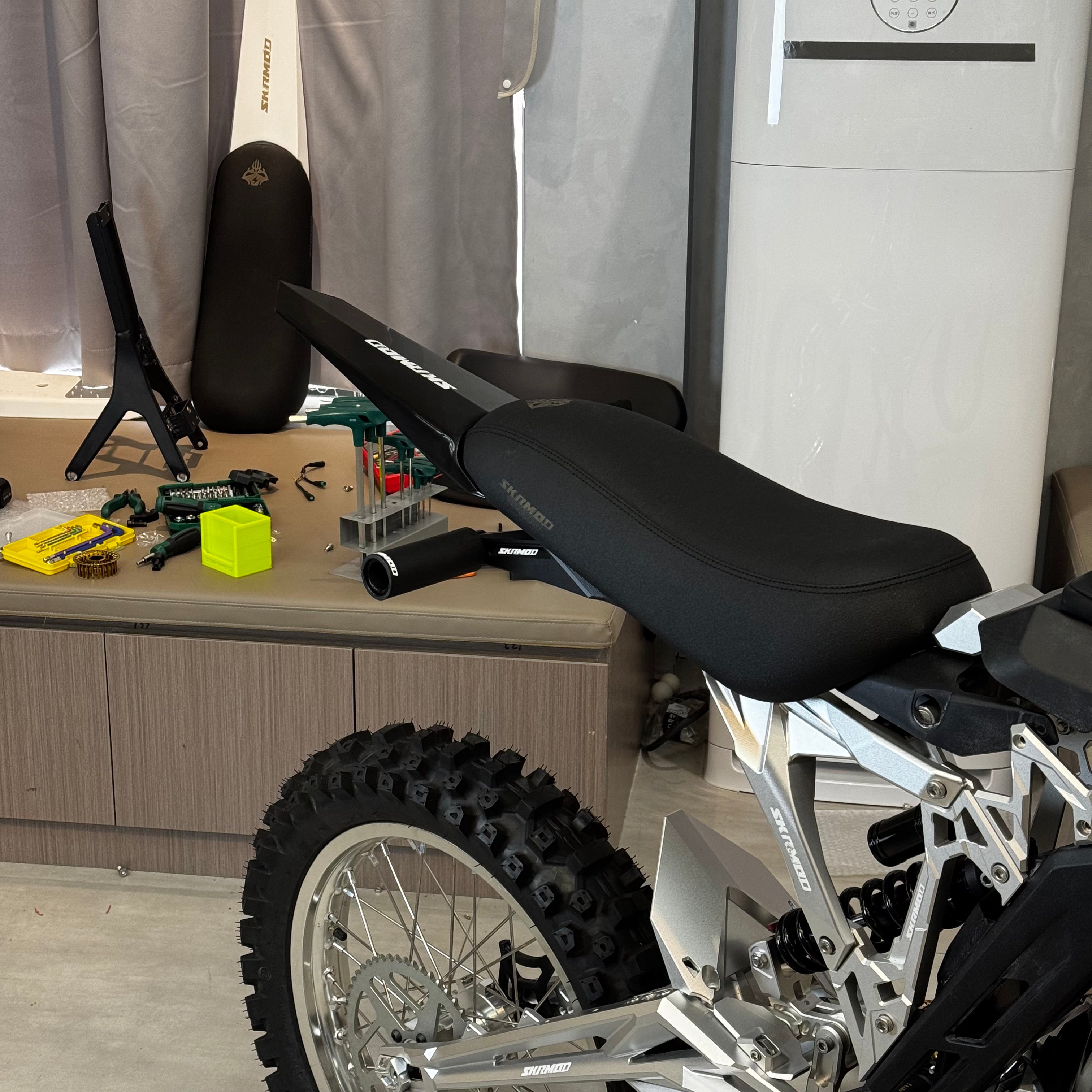 E Ride Pro Stunt Bar & Peg Kit